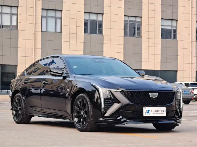 Cadillac CT5 — Фото автомобиля 3