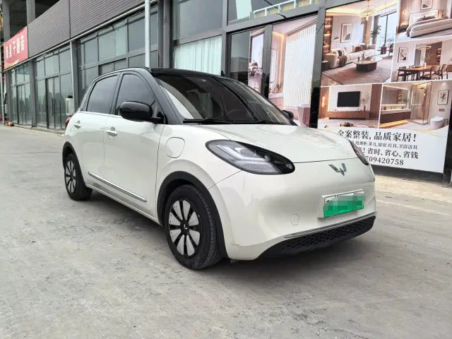 Wuling Bingo — Фото автомобиля 3