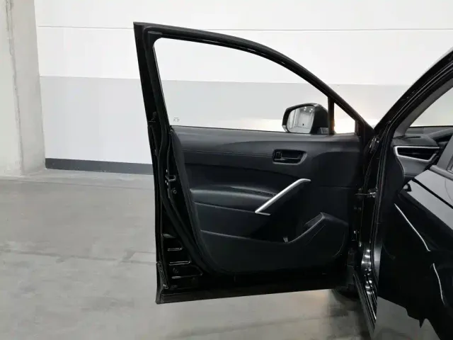 Toyota Frontlander — Фото автомобиля 8