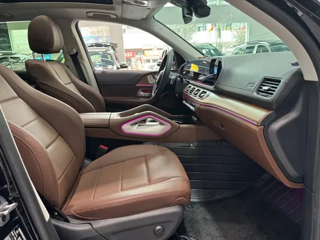 Mercedes-Benz GLE-Class — Фото автомобиля 17