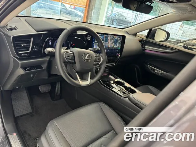 Lexus NX Generation 2 — Фото автомобиля 9