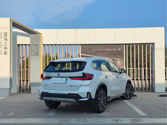 BMW X1 — Фото автомобиля 6