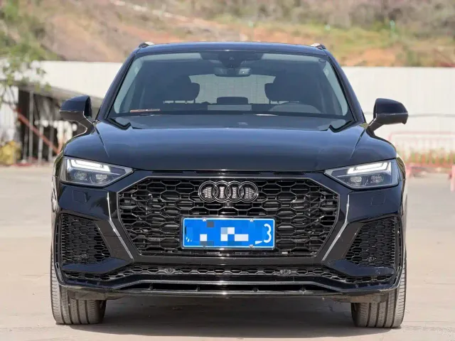 Audi Q5L — Фото автомобиля 2