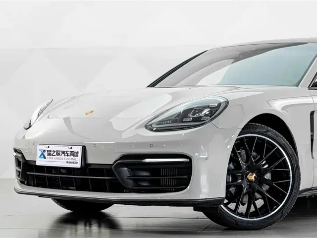 Porsche Panamera — Фото автомобиля 3