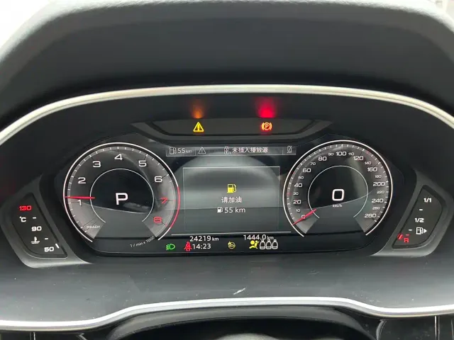 Audi Q3 — Фото автомобиля 16