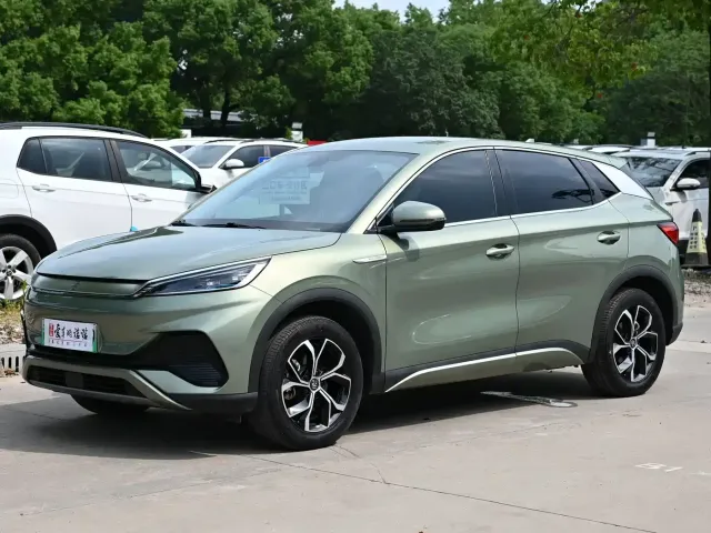 Фотография автомобиля — BYD Yuan PLUS
