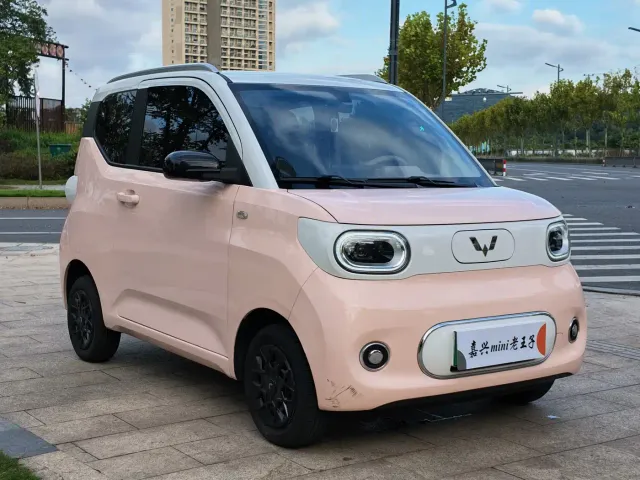 Wuling Hongguang Mini EV — Фото автомобиля 8