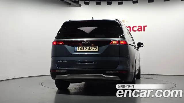 Kia Carnival 4th Gen — Фото автомобиля 4