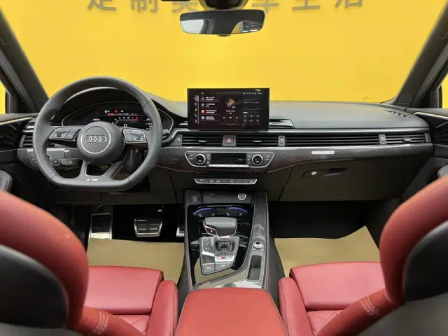 Audi S4 — Фото автомобиля 15