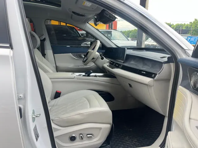 Chery Tiggo 8 PRO EV — Фото автомобиля 9