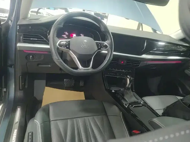 Volkswagen Passat — Фото автомобиля 9