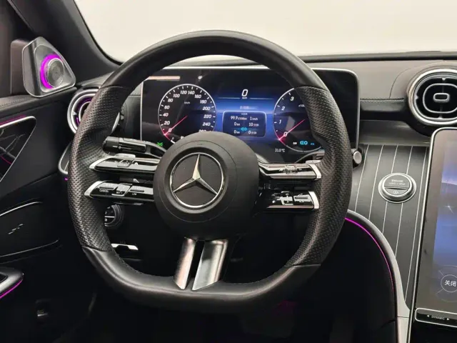 Mercedes-Benz C-Class — Фото автомобиля 12