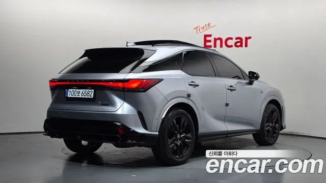 Lexus RX RX500h 5th Gen — Фото автомобиля 2