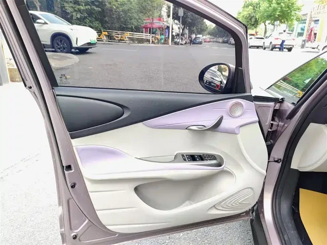 BYD Dolphin — Фото автомобиля 6