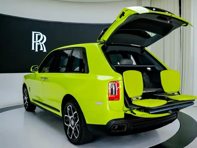 Rolls-Royce Cullinan — Фото автомобиля 7