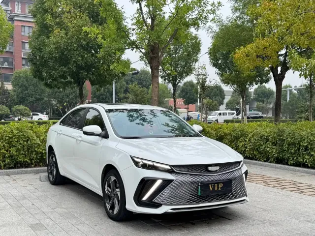 Geely Emgrand L — Фото автомобиля 3