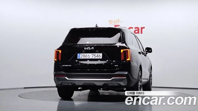 Kia Sorento — Фото автомобиля 3