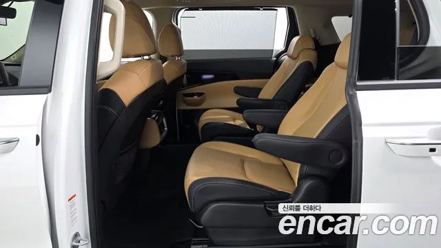 Kia Canival Carnival 4 поколение 9 мест Signature — Фото автомобиля 12