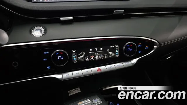 Genesis GV70 Electrified GV70 — Фото автомобиля 17