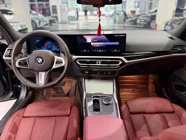 BMW 3 Series — Фото автомобиля 10