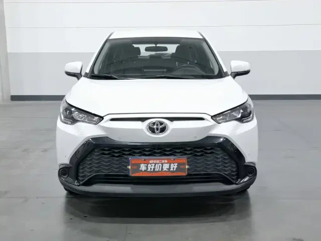 Toyota Frontlander — Фото автомобиля 3