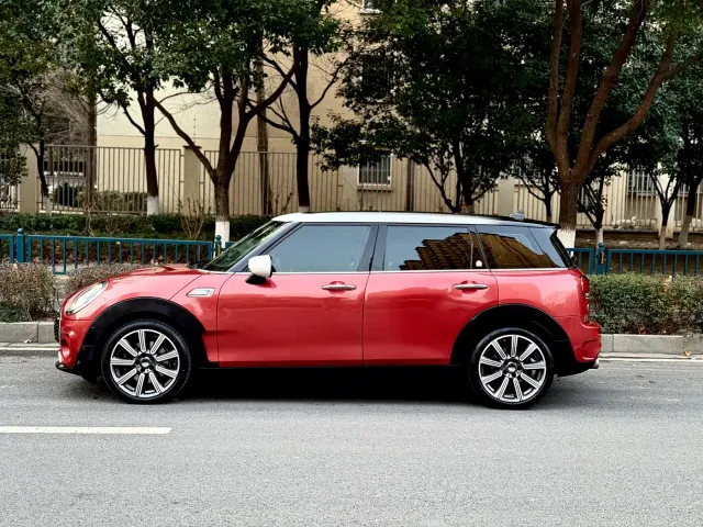 MINI Clubman — Фото автомобиля 16