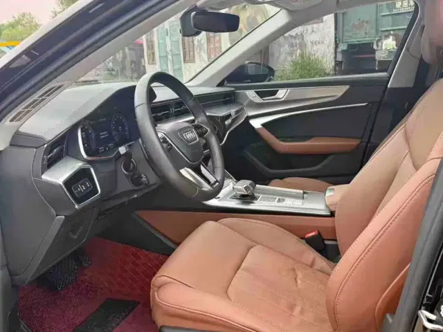 Audi A6L — Фото автомобиля 4