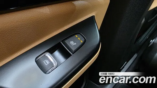 Kia Canival Carnival 4 поколение 9 мест Prestige — Фото автомобиля 26