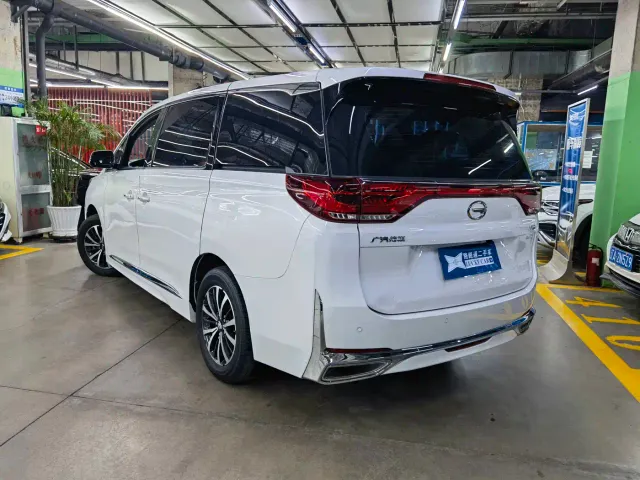 GAC Trumpchi M8 — Фото автомобиля 4