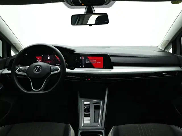 Volkswagen Golf — Фото автомобиля 13