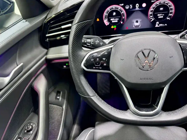 Volkswagen Magotan — Фото автомобиля 14