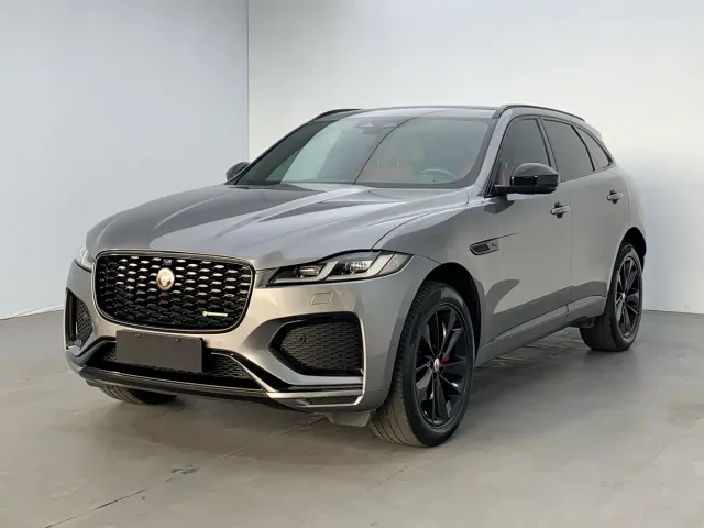Фотография автомобиля — Jaguar F-Pace