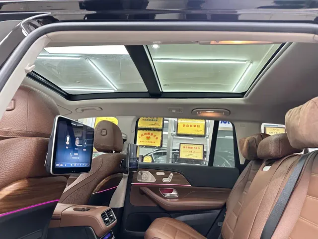 Mercedes-Benz GLS-Class — Фото автомобиля 9