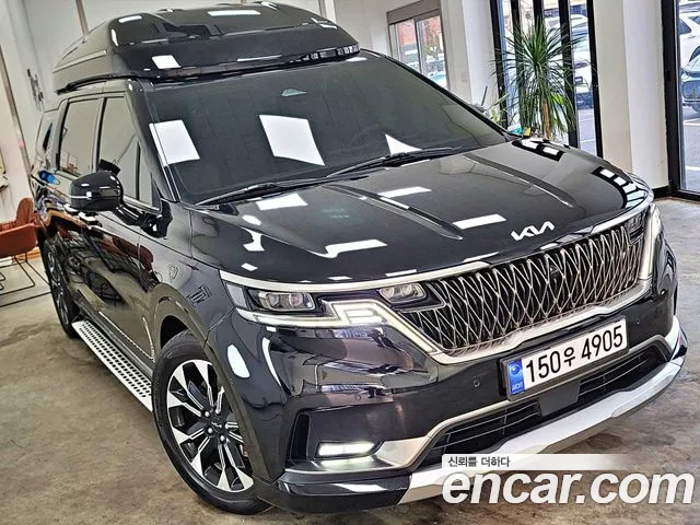 Kia Carnival Generation 4 — Фото автомобиля 3