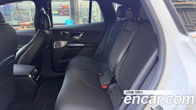 Mercedes-Benz EQE X294 — Фото автомобиля 10