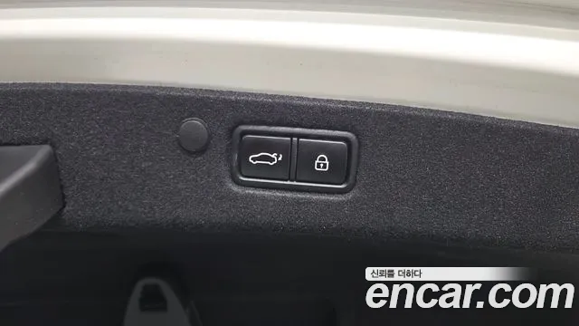 Hyundai Grandeur Grandeur (New) Hybrid — Фото автомобиля 30