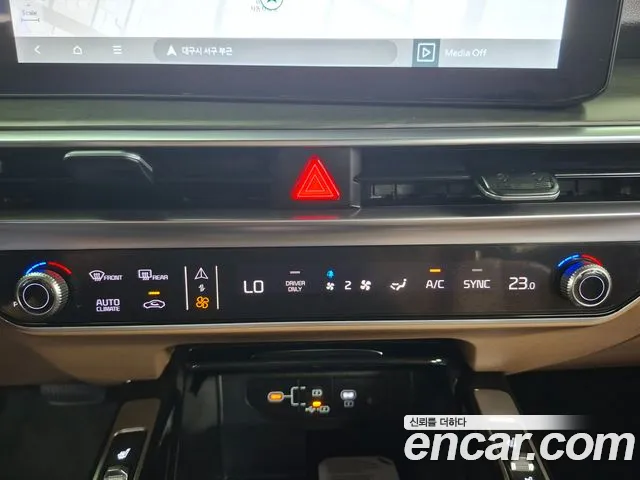 Kia Sorento — Фото автомобиля 10