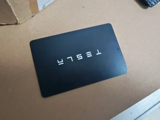 Tesla Model Y — Фото автомобиля 8