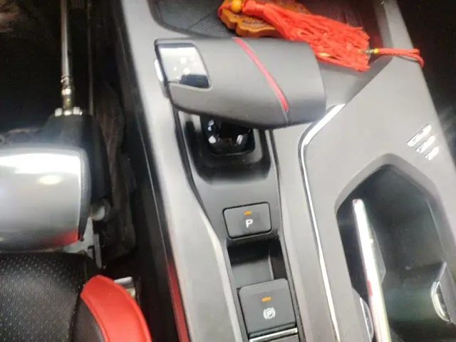Changan X5 Plus — Фото автомобиля 10