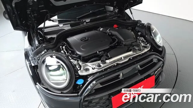 MINI Cooper 4th Gen — Фото автомобиля 9
