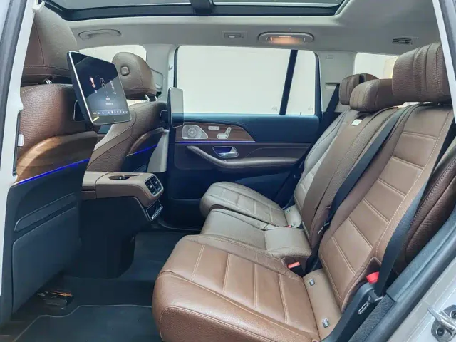 Mercedes-Benz GLS-Class — Фото автомобиля 11