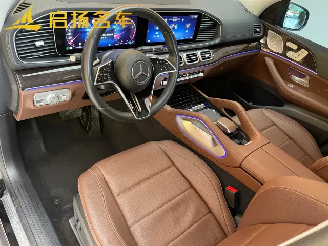 Mercedes-Benz GLE-Class — Фото автомобиля 11