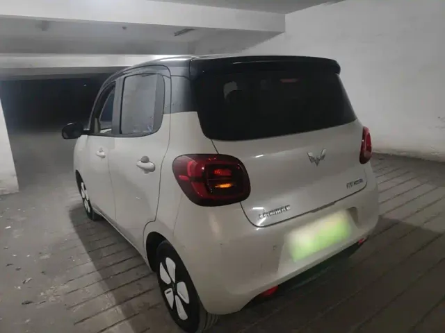 Wuling Hongguang Mini EV — Фото автомобиля 4