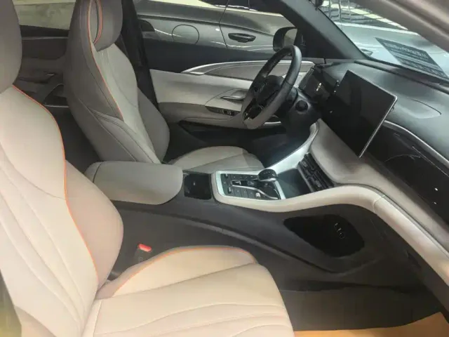 BYD Song Pro — Фото автомобиля 8