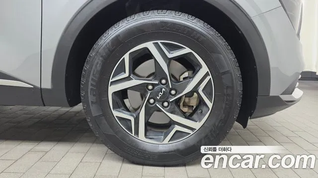Kia Sportage Sportage 5-е поколение Дизель 2.0 2WD — Фото автомобиля 7