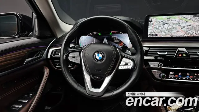 BMW 5-Series 5 серия (G30) 530i xDrive Luxury — Фото автомобиля 13