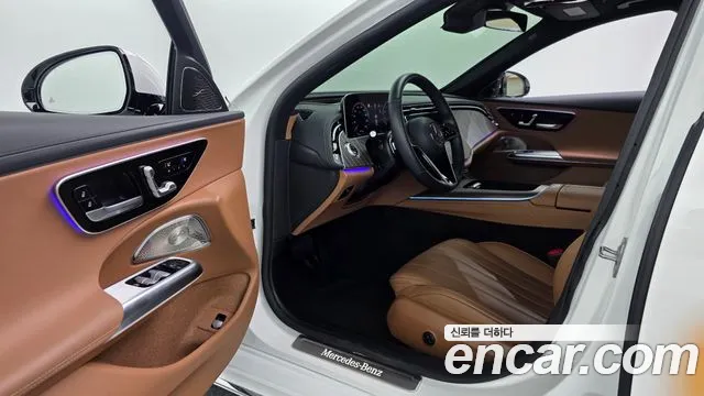 Mercedes-Benz E-Class — Фото автомобиля 13