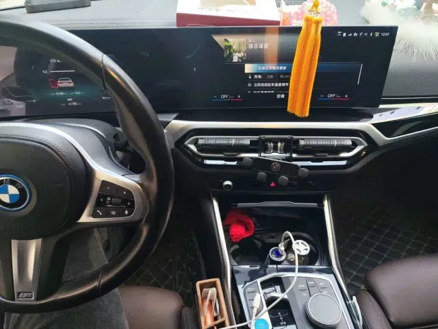 BMW i3 — Фото автомобиля 9