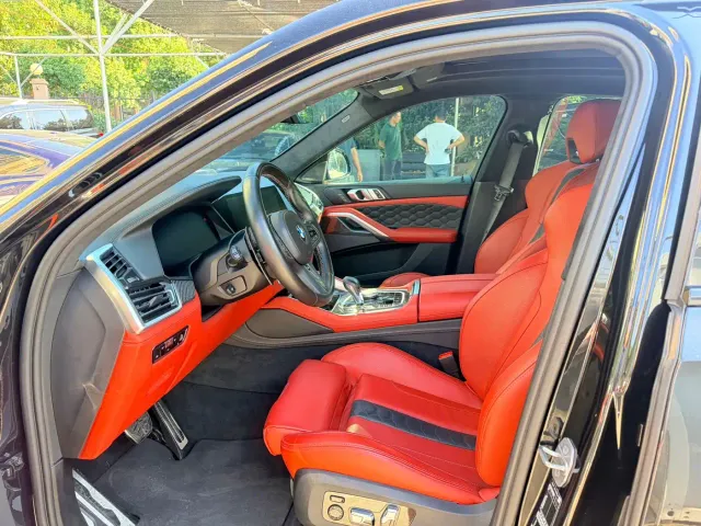 BMW X6 M — Фото автомобиля 6