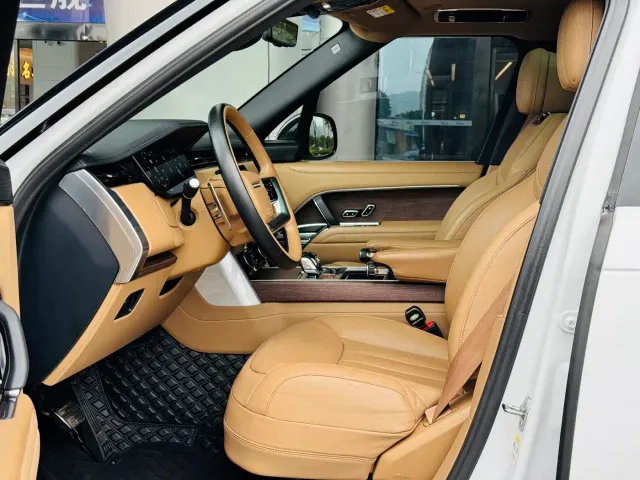 Land Rover Range Rover — Фото автомобиля 9